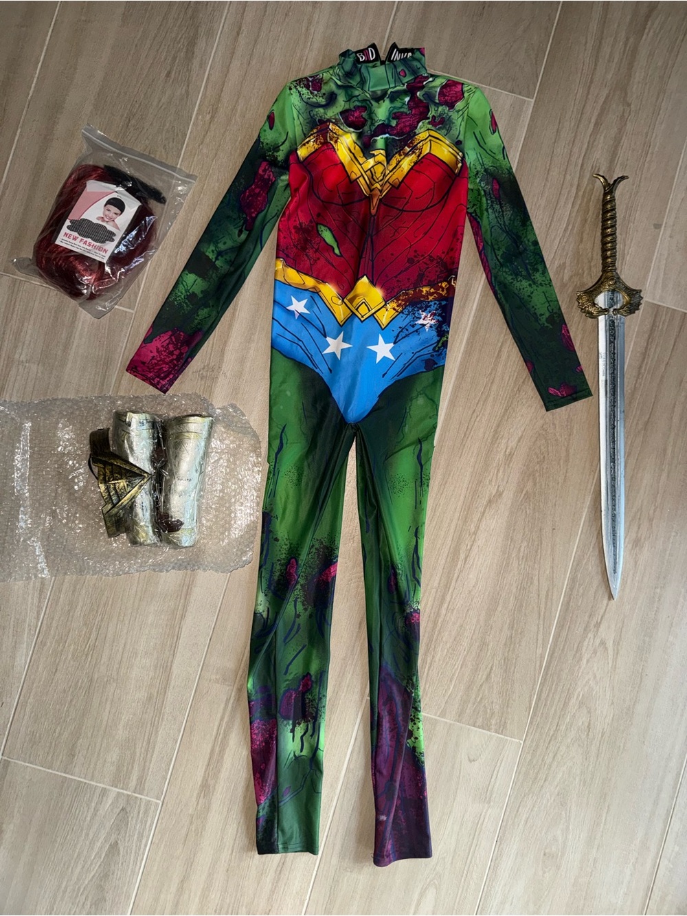 Kids Green & Red Superhero Wonder Armor Costume - Unbranded